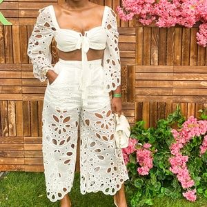 White two piece set